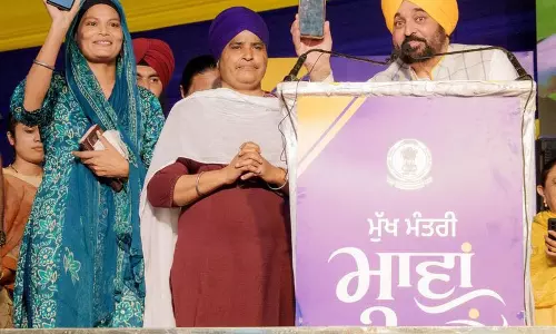 पंजाब की महिलाओं को 1,262 करोड़ का हस्तांतरण