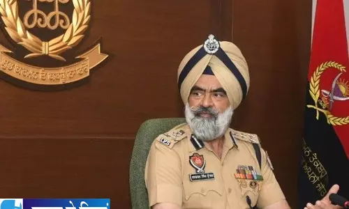 ऑडियो क्लिप से बढ़ीं DIG भुल्लर की मुश्किलें ऑडियो क्लिप से बढ़ीं DIG भुल्लर की मुश्किलें
