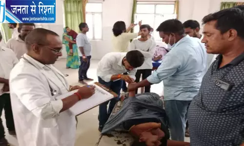 मडुआ के आटे से बनी लिट्टी-रोटी खाने के बाद बिगड़ी तबीयत मडुआ के आटे से बनी लिट्टी-रोटी खाने के बाद बिगड़ी तबीयत