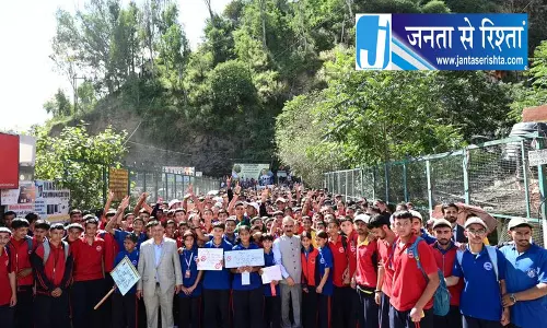 सुक्खू ने चिट्टा विरोधी रैली का नेतृत्व किया सुक्खू ने चिट्टा विरोधी रैली का नेतृत्व किया
