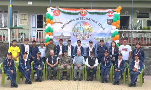 ऑपरेशन सद्भावना के तहत राष्ट्रीय एकता यात्रा पर निकले सैमडोंग स्कूल के छात्र