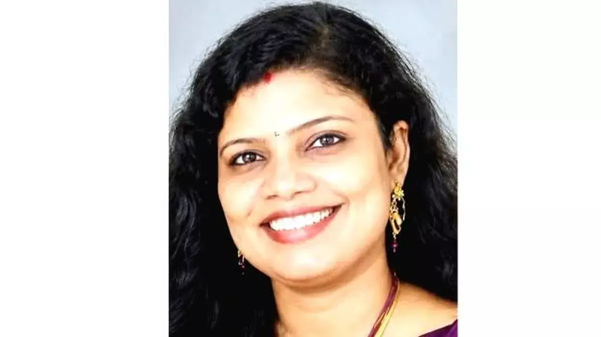खाना खाने के तुरंत बाद बीमार पड़ने से शिक्षक की मौत