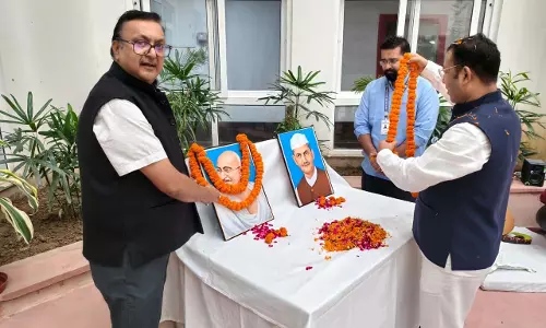 यूएसडीएमए में श्रद्धाभाव से मनाई गई गांधी और लाल बहादुर शास्त्री जयंती यूएसडीएमए में श्रद्धाभाव से मनाई गई गांधी और लाल बहादुर शास्त्री जयंती