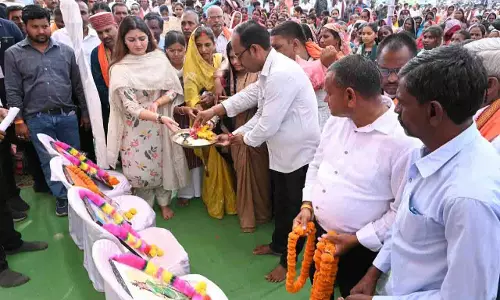 मेधावी छात्र प्रतिभा सम्मान समारोह में शामिल हुई विधायक भावना बोहरा मेधावी छात्र प्रतिभा सम्मान समारोह में शामिल हुई विधायक भावना बोहरा