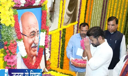 बापू घाट पहुंचे CM रेवंत रेड्डी डिजिटल म्यूजियम का उद्घाटन