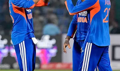 भारत पाकिस्तान के बीच होगा गोल्ड मेडल मुकाबला भारत पाकिस्तान के बीच होगा गोल्ड मेडल मुकाबला