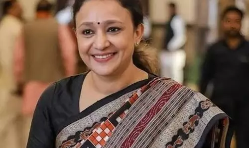 यूपी कांग्रेस में बड़ा बदलाव, आराधना मिश्रा बनीं नई प्रदेश अध्यक्ष यूपी कांग्रेस में बड़ा बदलाव, आराधना मिश्रा बनीं नई प्रदेश अध्यक्ष