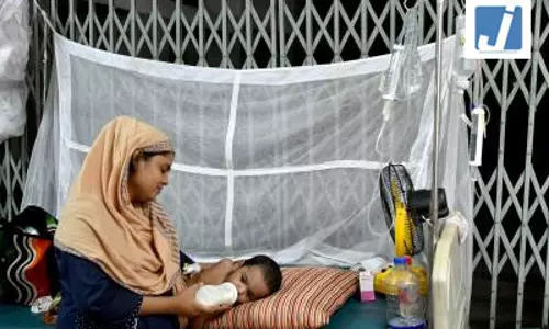 बांग्लादेश में खसरे से चार और बच्चों की मौत, मृतकों की संख्या बढ़कर 1114 हुई बांग्लादेश में खसरे से चार और बच्चों की मौत, मृतकों की संख्या बढ़कर 1114 हुई