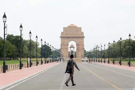 दिल्ली-एनसीआर में मानसून की विदाई, तापमान में होगी बढ़ोतरी दिल्ली-एनसीआर में मानसून की विदाई, तापमान में होगी बढ़ोतरी