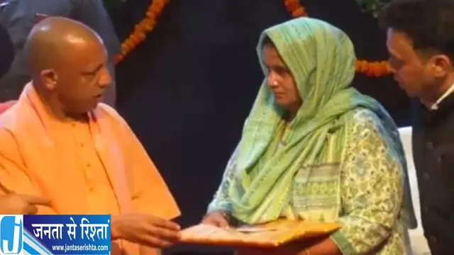 STF के जांबाजों को सम्मान, इंस्पेक्टर सुनील कुमार और दारोगा मुन्नेश सिंह की बहादुरी को मिला सम्मान STF के जांबाजों को सम्मान, इंस्पेक्टर सुनील कुमार और दारोगा मुन्नेश सिंह की बहादुरी को मिला सम्मान