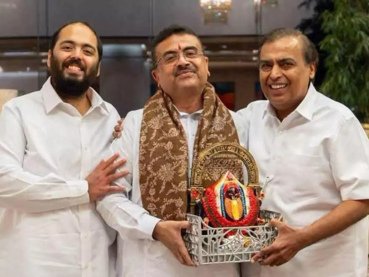 बंगाल में रिलायंस का बड़ा निवेश प्रस्ताव, न्यूक्लियर पावर प्लांट से आ सकते हैं 2 लाख करोड़ बंगाल में रिलायंस का बड़ा निवेश प्रस्ताव, न्यूक्लियर पावर प्लांट से आ सकते हैं 2 लाख करोड़