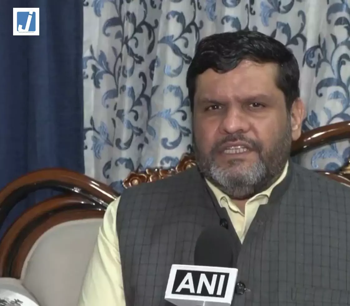 कैप्टन स्मित ने 140 करोड़ भारतीयों का सीना चौड़ा किया’, गौरव वल्लभ ने बहादुरी को किया सलाम कैप्टन स्मित ने 140 करोड़ भारतीयों का सीना चौड़ा किया’, गौरव वल्लभ ने बहादुरी को किया सलाम
