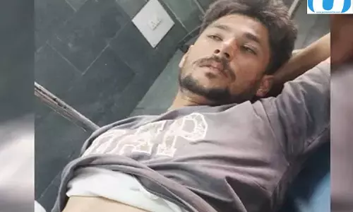 अमृतसर में सेवादार को मारी गोली, नकाबपोशों ने दिया वारदात को अंजाम अमृतसर में सेवादार को मारी गोली, नकाबपोशों ने दिया वारदात को अंजाम