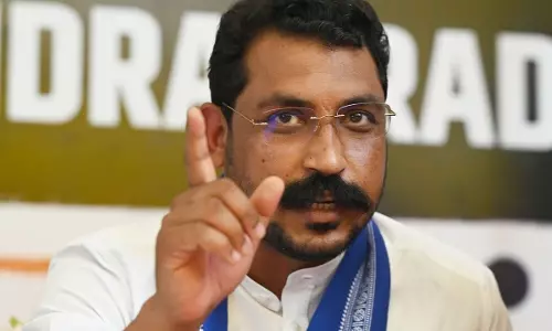 चंद्रशेखर आजाद के खिलाफ फिर गैर जमानती वारंट, 2018 के मारपीट मामले में कोर्ट सख्त