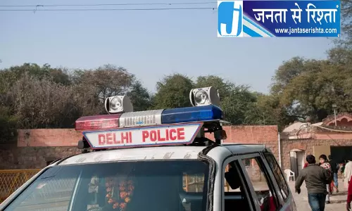 दिल्ली पुलिस ने मांगा गैर-जमानती वारंट दिल्ली पुलिस ने मांगा गैर-जमानती वारंट