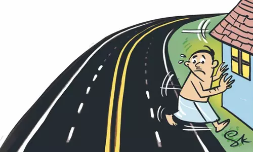 केरल ने सड़क किनारे निर्माण नियमों में मांगी रियायत