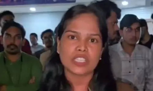 पढ़ाई के बीच ऐसा क्या हुआ? लाइब्रेरियों में मच गया बवाल