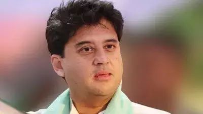अल्ट्रासाउंड सेवाएं तुरंत सुधारें: अशोकनगर में सिंधिया सख्त