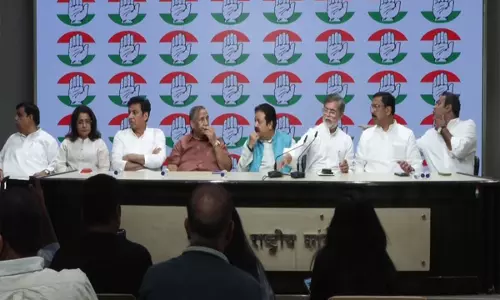 प्रियंका कक्कड़ समेत तीन बड़े चेहरे कांग्रेस में शामिल प्रियंका कक्कड़ समेत तीन बड़े चेहरे कांग्रेस में शामिल