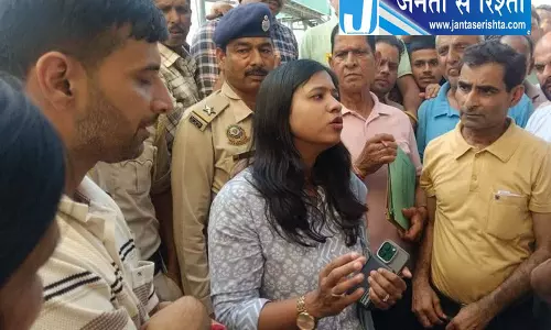मटौर-शिमला हाईवे पर टोल बढ़ोतरी का विरोध