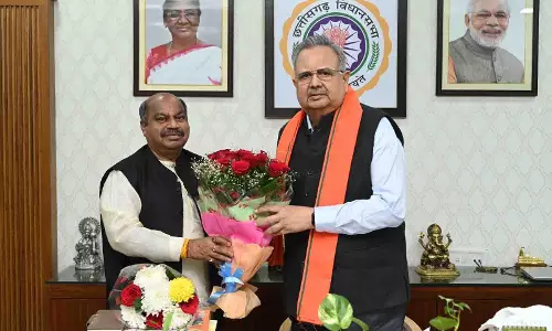 डॉ. रमन सिंह ने विधायक पुरंदर मिश्रा को दी जन्मदिन की शुभकामनाएं डॉ. रमन सिंह ने विधायक पुरंदर मिश्रा को दी जन्मदिन की शुभकामनाएं