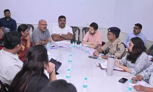 जिला प्रशासन और आम नागरिकों के समन्वय से हो बेहतर कार्यक्रम: मंत्री गजेंद्र यादव
