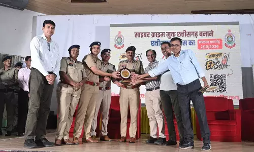 49 दिन, 18 लाख से ज्यादा लोगों तक पहुंचा साइबर जागृति अभियान 49 दिन, 18 लाख से ज्यादा लोगों तक पहुंचा साइबर जागृति अभियान