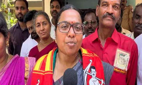 धरापुरम उपचुनाव में वोटरों को नकद बांटने का आरोप