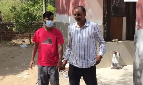 एसटीएफ ने 5 लाख रुपए के इनामी मोस्टवांटेड आरोपी को किया गिरफ्तार