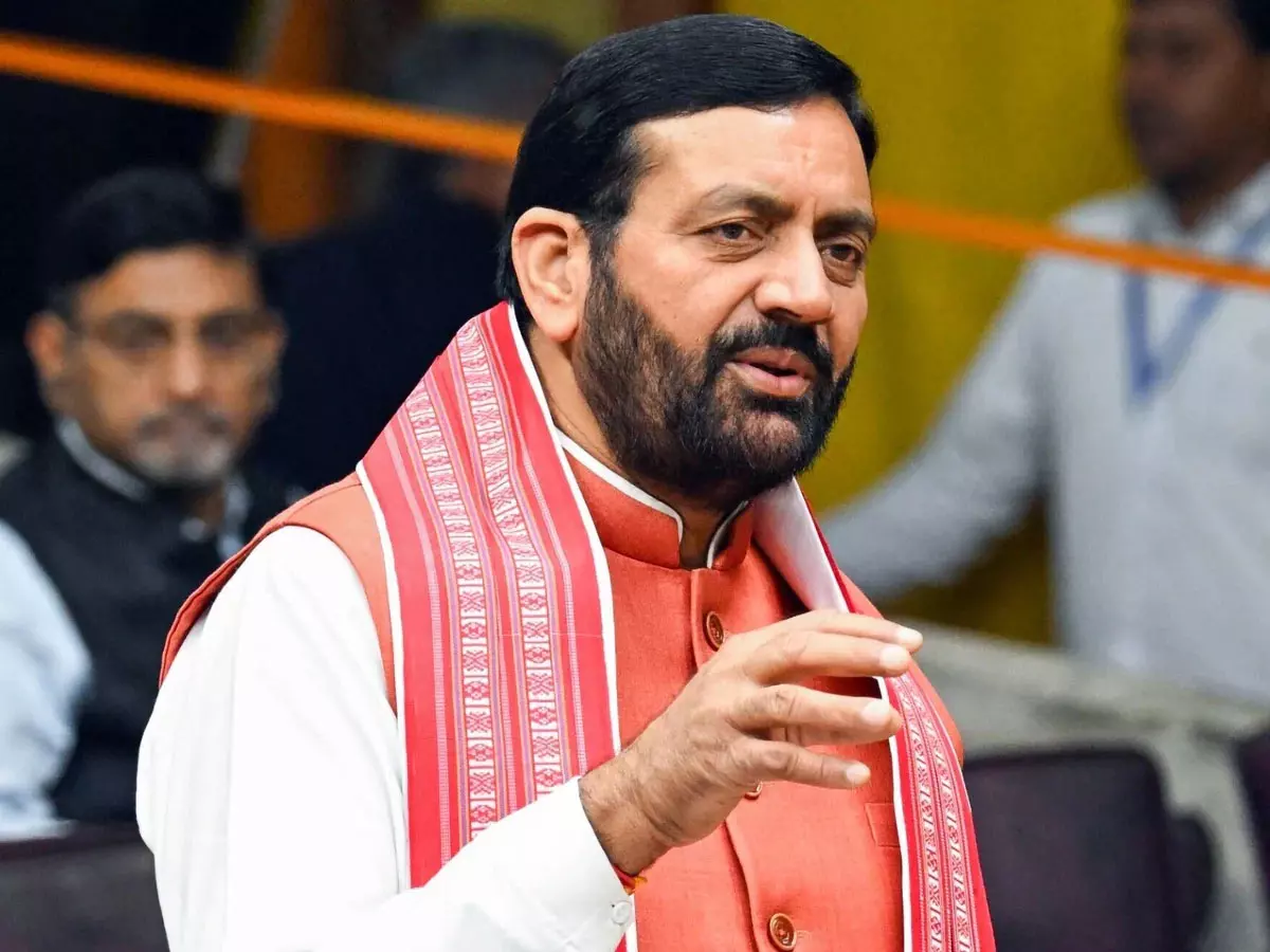 काम में लापरवाही पर CM सैनी का बड़ा एक्शन, प्रदूषण विभाग के दो क्षेत्रीय अधिकारी निलंबित काम में लापरवाही पर CM सैनी का बड़ा एक्शन, प्रदूषण विभाग के दो क्षेत्रीय अधिकारी निलंबित