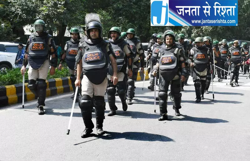 जंतर-मंतर से पहले रोका गया SIR आंदोलन जंतर-मंतर से पहले रोका गया SIR आंदोलन