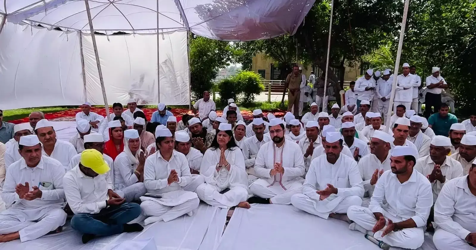 कांग्रेस सेवा दल ने सत्याग्रह कर उठाया वोट चोरी का मुद्दा कांग्रेस सेवा दल ने सत्याग्रह कर उठाया वोट चोरी का मुद्दा