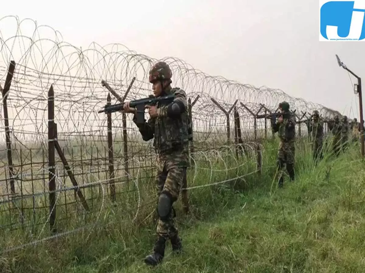 राजौरी में LoC पर हलचल, सीमा पार कर आई महिला हिरासत में राजौरी में LoC पर हलचल, सीमा पार कर आई महिला हिरासत में