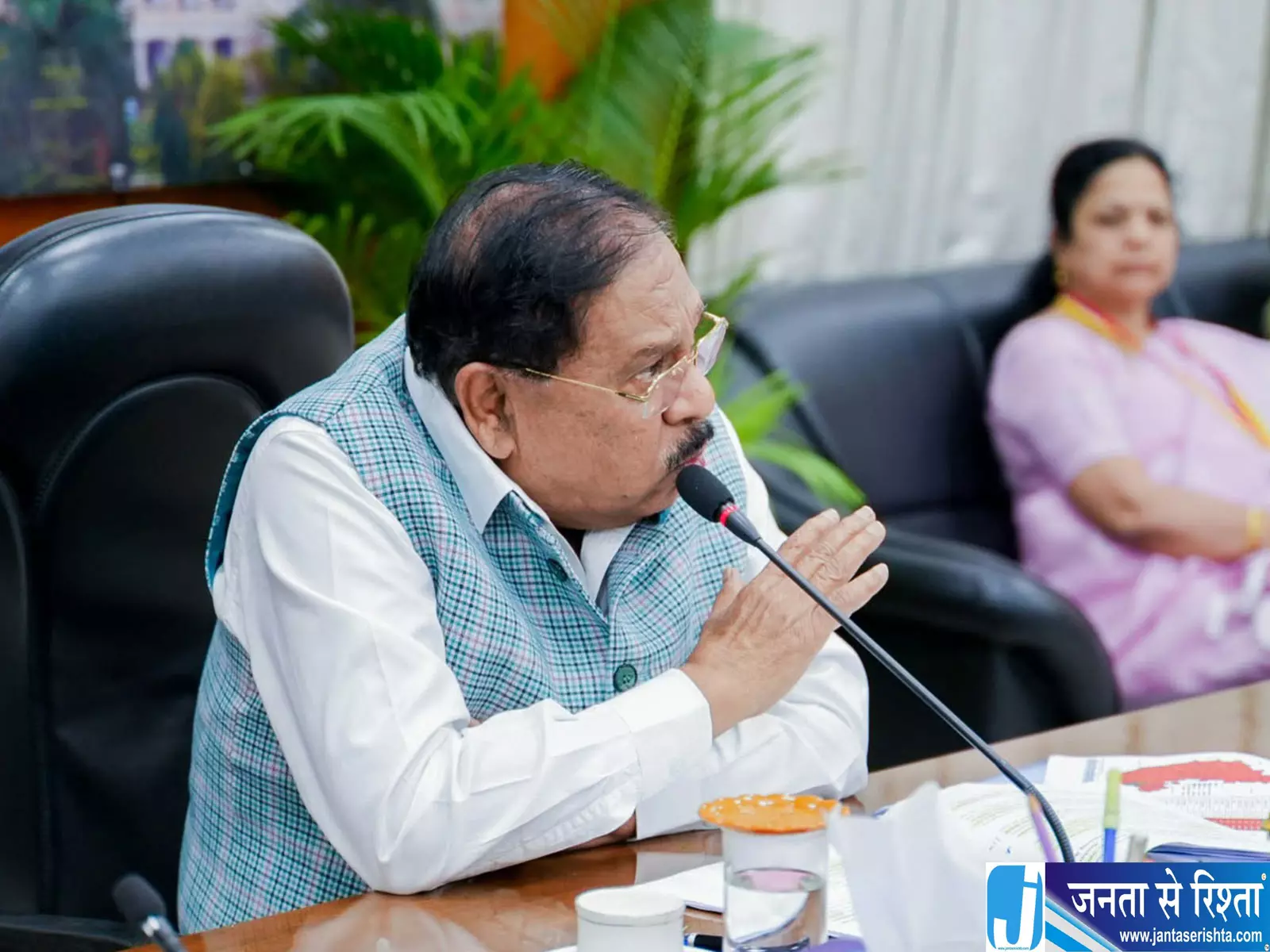कर्नाटक में सूखे का कहर केंद्र से तत्काल मदद की मांग कर्नाटक में सूखे का कहर केंद्र से तत्काल मदद की मांग