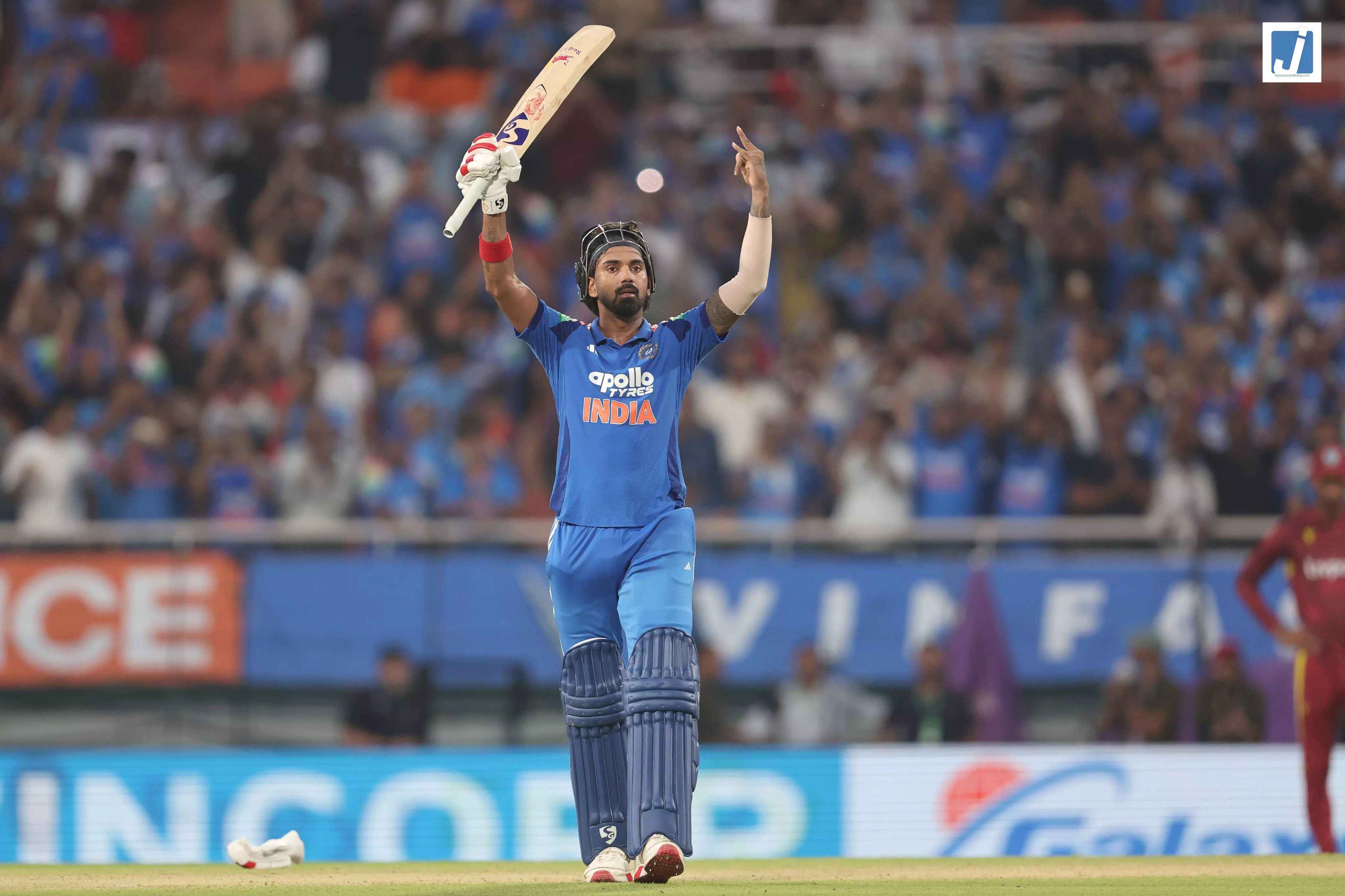 IND vs WI: राहुल के तूफानी 129 रन, भारत ने दिया 352 रन का लक्ष्य IND vs WI: राहुल के तूफानी 129 रन, भारत ने दिया 352 रन का लक्ष्य