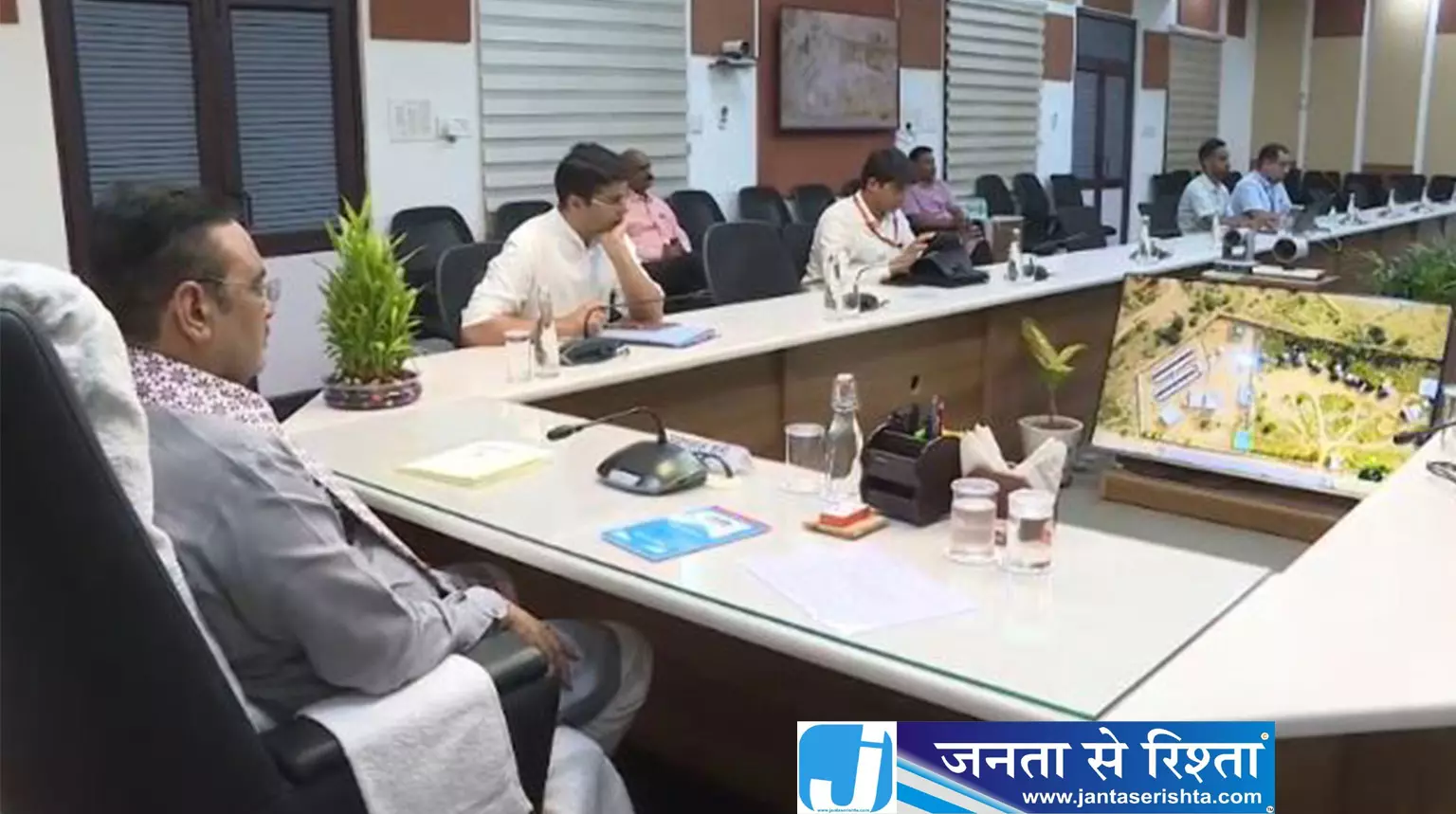 गोडावण संरक्षण की नई पहल रामदेवरा में रीवाइल्डिंग एवियरी शुरू गोडावण संरक्षण की नई पहल रामदेवरा में रीवाइल्डिंग एवियरी शुरू