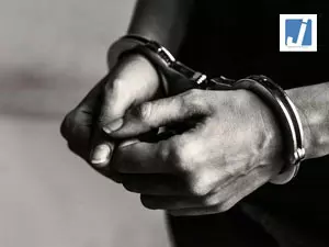 ईरान में 31 लोग गिरफ्तार, अमेरिका-इजराइल से जुड़े नेटवर्क चलाने का आरोप ईरान में 31 लोग गिरफ्तार, अमेरिका-इजराइल से जुड़े नेटवर्क चलाने का आरोप