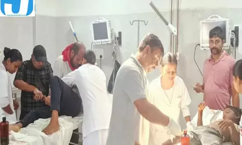 मां रखे थी जिउतिया का व्रत, उधर ऑटो हादसे में बेटे की मौत से परिवार में मातम मां रखे थी जिउतिया का व्रत, उधर ऑटो हादसे में बेटे की मौत से परिवार में मातम