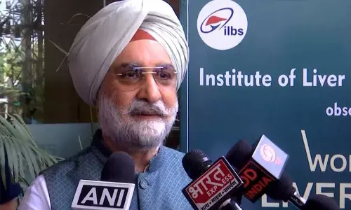 AIIMS छात्रों से मिले उपराज्यपाल AIIMS छात्रों से मिले उपराज्यपाल