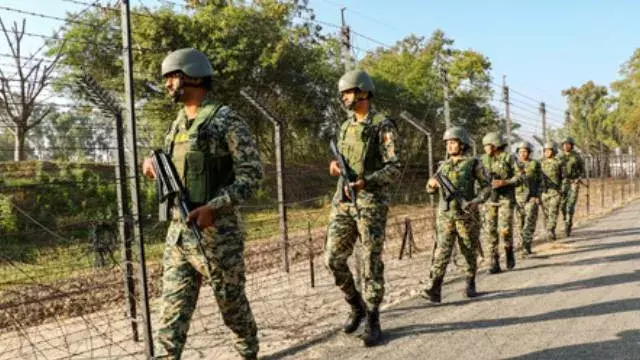सीमा पर घुसपैठ पर बोले भारत: पाक के आरोप बेबुनियाद और दुर्भावनापूर्ण सीमा पर घुसपैठ पर बोले भारत: पाक के आरोप बेबुनियाद और दुर्भावनापूर्ण