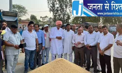 कृषि मंत्री श्याम सिंह राणा ने मंडी का किया निरीक्षण कृषि मंत्री श्याम सिंह राणा ने मंडी का किया निरीक्षण