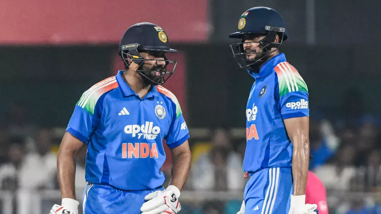 शुभमन गिल का बड़ा बयान: वर्ल्ड कप के लिए अब प्रयोग का समय खत्म शुभमन गिल का बड़ा बयान: वर्ल्ड कप के लिए अब प्रयोग का समय खत्म