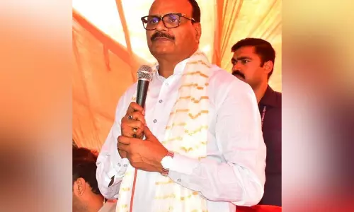 अखिलेश दिन में ही देख रहे हैं सपने, जनता सपा की करतूतें नहीं भूली: ब्रजेश पाठक अखिलेश दिन में ही देख रहे हैं सपने, जनता सपा की करतूतें नहीं भूली: ब्रजेश पाठक