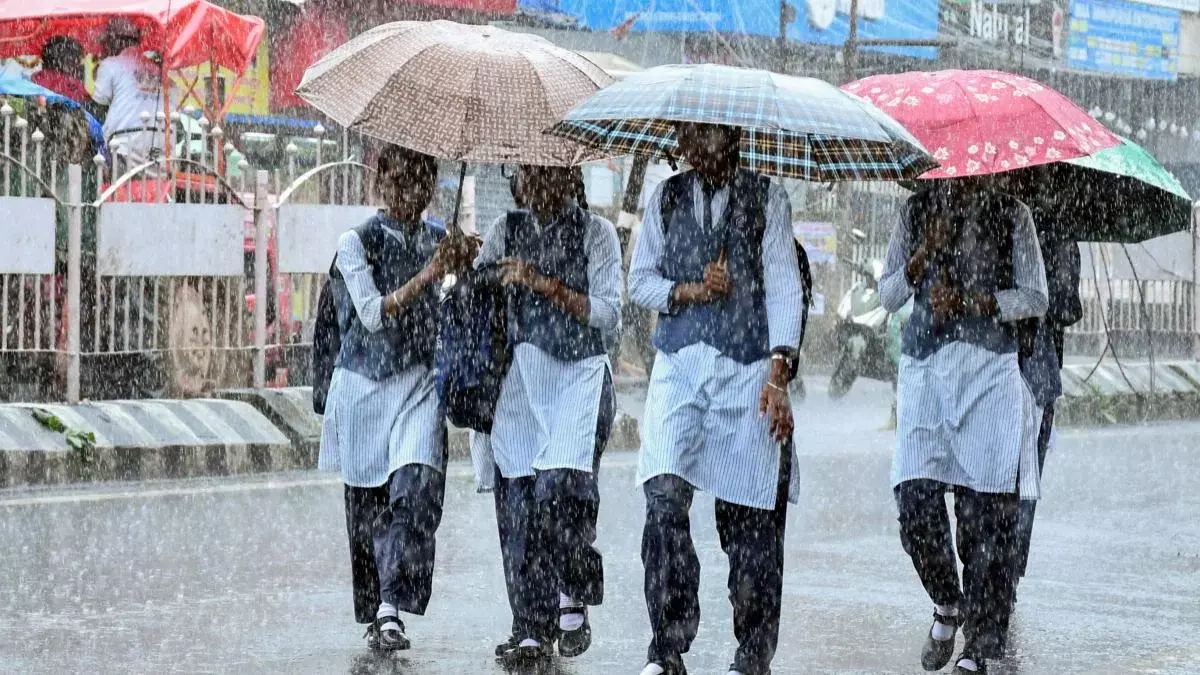 5 अक्टूबर को स्कूल खुले रहेंगे या होगी छुट्टी? IMD का अलर्ट 5 अक्टूबर को स्कूल खुले रहेंगे या होगी छुट्टी? IMD का अलर्ट
