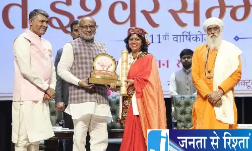 प्रोफेसर मंडी को मिला संत ईश्वर सम्मान प्रोफेसर मंडी को मिला संत ईश्वर सम्मान