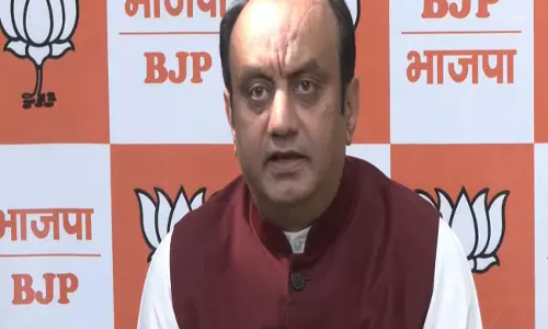 कैप्टन स्मित मच्छर को लेकर सुधांशु त्रिवेदी ने कांग्रेस पर साधा निशाना कैप्टन स्मित मच्छर को लेकर सुधांशु त्रिवेदी ने कांग्रेस पर साधा निशाना