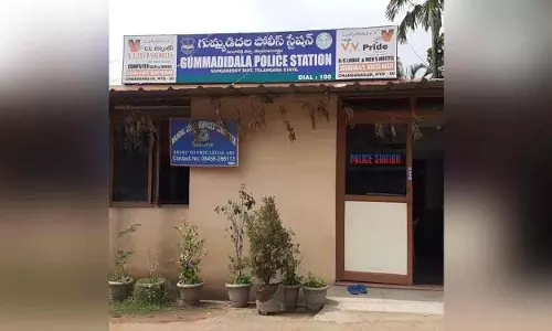 पाटनचेरु पुलिस पदों के लिए लॉबिंग का दौर शुरू पाटनचेरु पुलिस पदों के लिए लॉबिंग का दौर शुरू