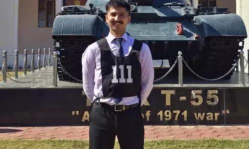 13 बार नाकामी के बाद 14वें प्रयास में SSB क्रैक कर हर्ष दुबे बने कोस्ट गार्ड ऑफिसर 13 बार नाकामी के बाद 14वें प्रयास में SSB क्रैक कर हर्ष दुबे बने कोस्ट गार्ड ऑफिसर
