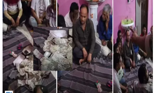 जुए के फड़ पर बड़ी दबिश, 30 जुआरी गिरफ्तार; 4.52 लाख रुपये नकद बरामद