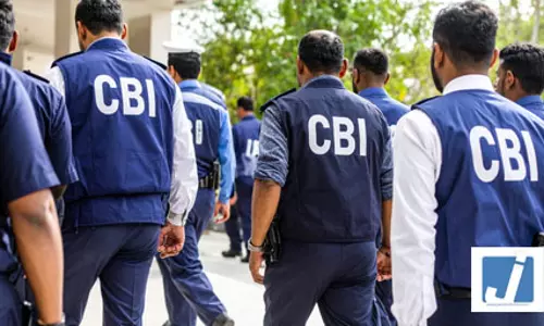 DGCA के पूर्व डायरेक्टर ऑफ फ्लाइंग ट्रेनिंग पर CBI का केस DGCA के पूर्व डायरेक्टर ऑफ फ्लाइंग ट्रेनिंग पर CBI का केस